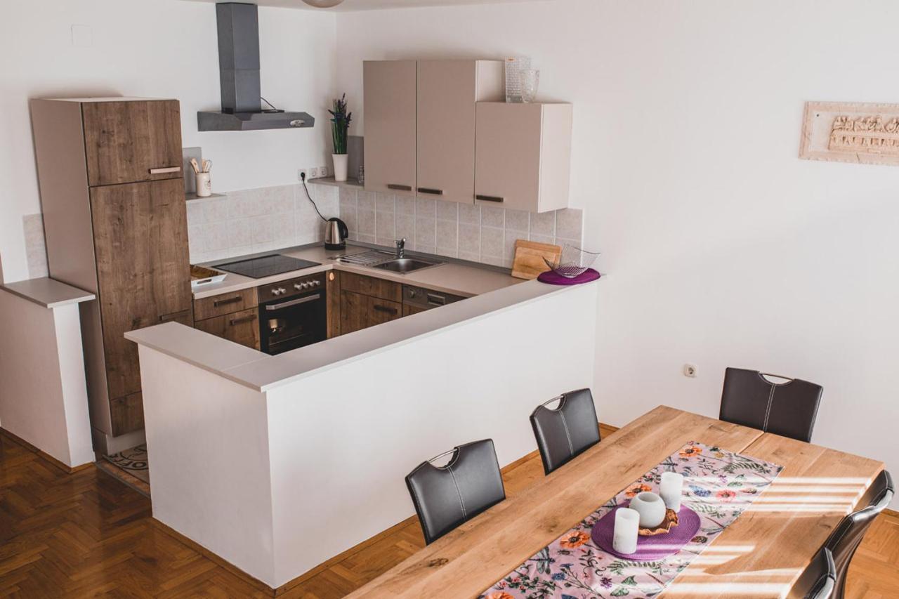 Helles 3 Schlafzimmer Apartment zwischen Zagreb Zentrum&Natur Exterior foto